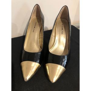 Black Patent Leather Pump with Gold Toe